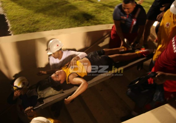 NO VISTE EN TV: Lluvia, mujeres lindas y susto en La Ceiba