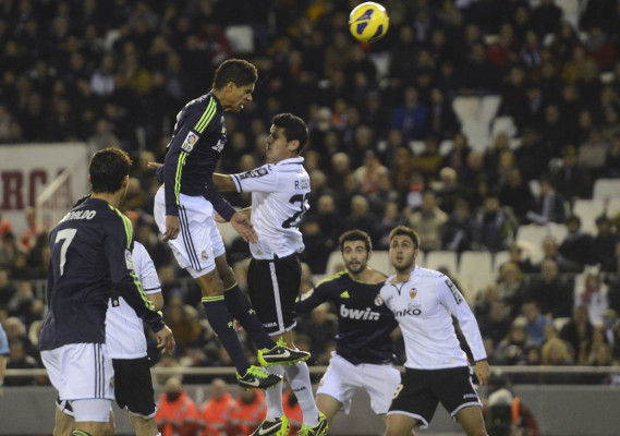El Real Madrid pasó por encima del Valencia en Mestalla.