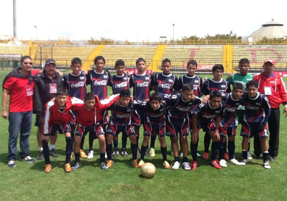 Instituto Misión Evangélica campeón de copa Coca-Cola.