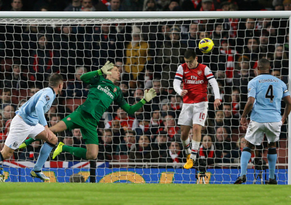 Manchester United, sólido lider de la Premier League.