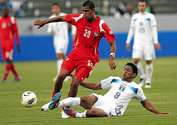 Honduras le gana el duelo a Panamá