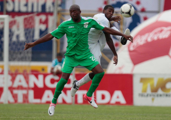 Victoria es súper líder en Honduras tras jornada polémica