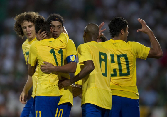 México 1-2 Brasil... Adiós invicto