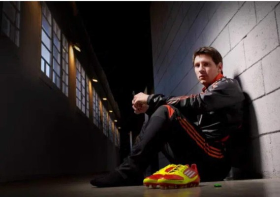 Así se convirtió Messi en el segundo futbolista multimillonario: Su salario, negocios y patrocinios