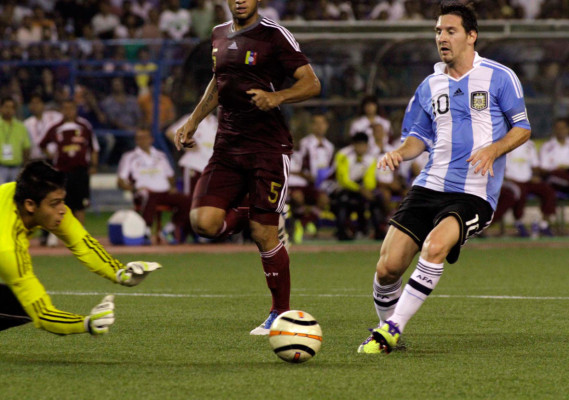 Argentina inicia con pie derecho la era Sabella