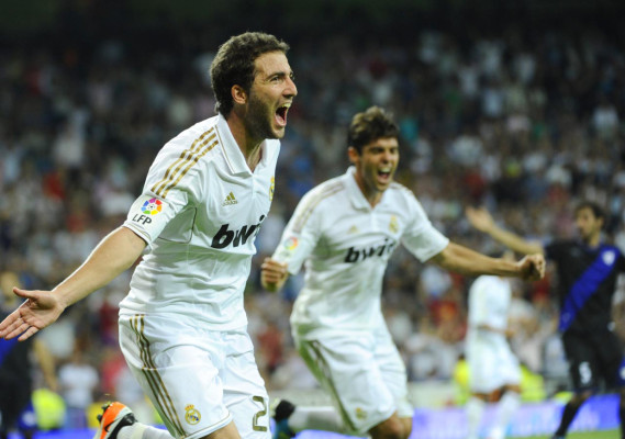 Real Madrid golea al Rayo y el Barca aplasta al Atlético de Madrid