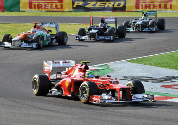 Sebastian Vettel arrasa en el Gran Premio de Japón