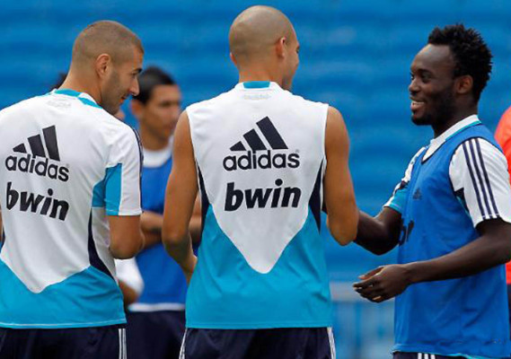 Imágenes del primer entrenamiento de Essien con el Real Madrid.