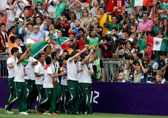 Mexico celebra su medalla de oro en londres.