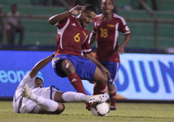 Las mejores imágenes de Honduras vs Cuba.