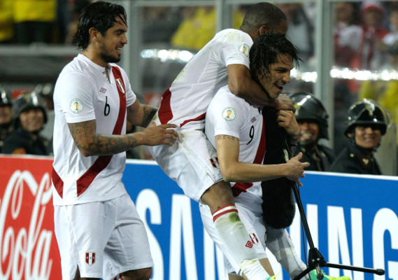 Sudamérica inicia la lucha por las plazas para el Mundial ‎