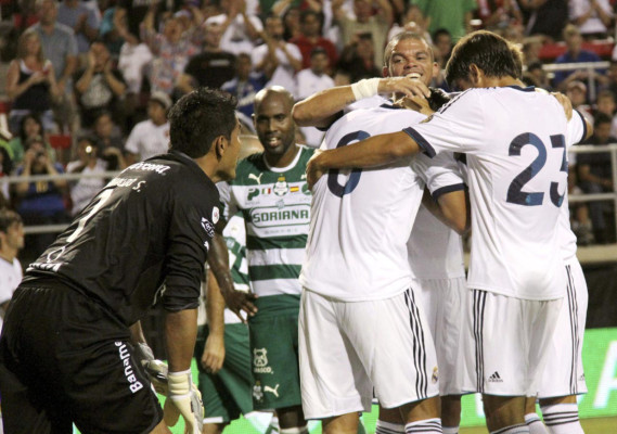 El Real Madrid sufre para imponerse al Santos Laguna