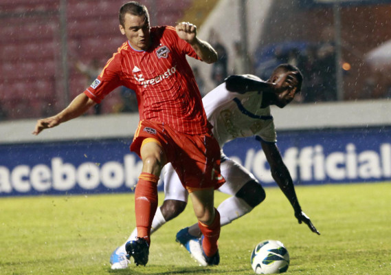 Olimpia perdonó al Houston Dynamo