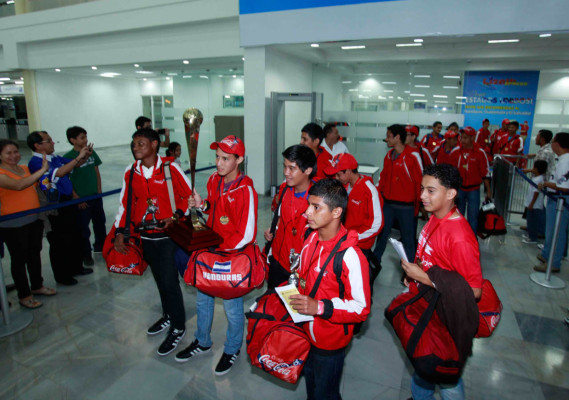 Instituto Misión Evangélica campeón de copa Coca-Cola.
