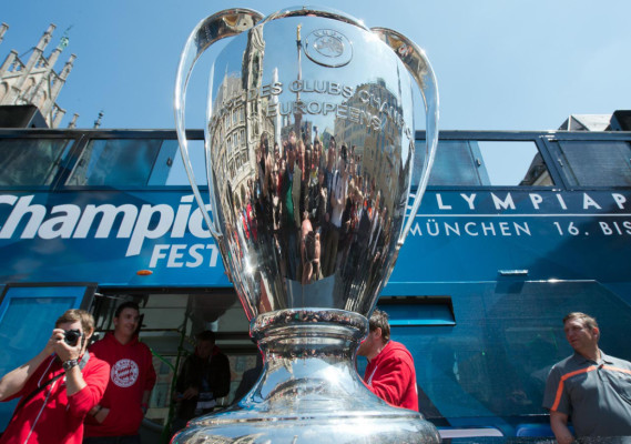 Imágenes de la copa de la UEFA Champions League