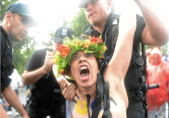 La ceremonia de inauguración de la Eurocopa 2012