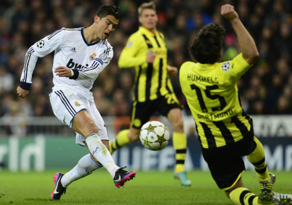 Özil salvó al Madrid de los fantasmas alemanes.