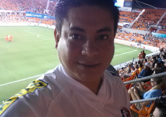 Los hondureños que estuvieron en el BBVA Compass Stadium