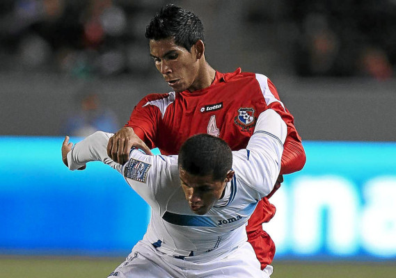 Honduras le gana el duelo a Panamá