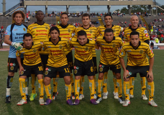 Real España cae ante el Chicago Fire.