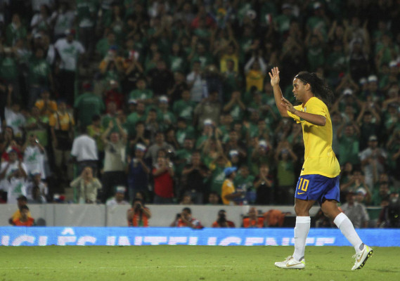 México 1-2 Brasil... Adiós invicto