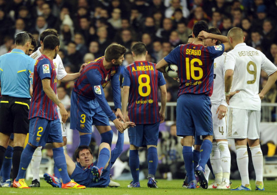 El FC. Barcelona vuelve a pintarle la cara al Madrid en el Bernabéu.