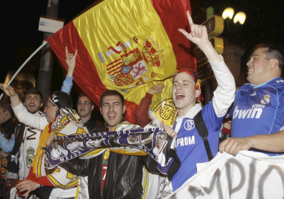 Real Madrid se ha proclamado campeón de Liga tras ganar en San Mamés.