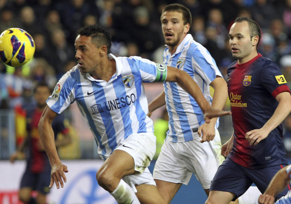 El Barça bate récords de excelencia con su triunfo en La Rosaleda.