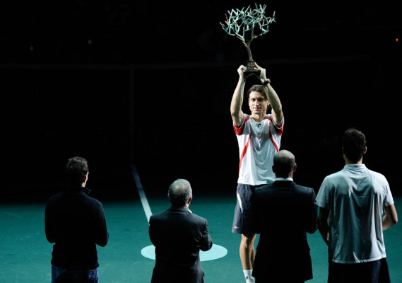 Ferrer supera a la revelación Janowicz y logra su primer Masters.
