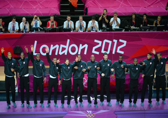 Estados Unidos vence a España y es campeón en básquetbol‎.