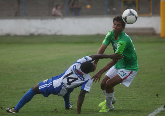 Victoria es súper líder en Honduras tras jornada polémica