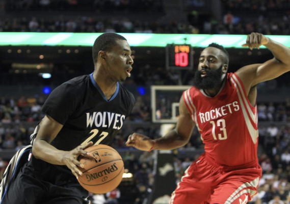 México goza el ansiado regreso de la NBA y el 'show' de Dwight Howard
