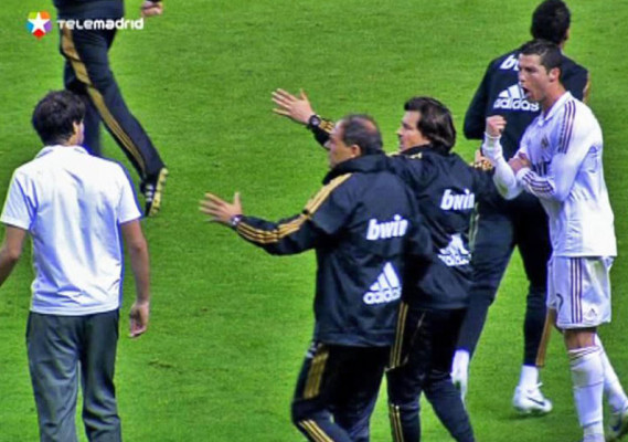 Real Madrid se ha proclamado campeón de Liga tras ganar en San Mamés.