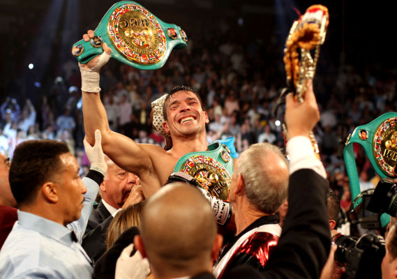 Las mejores imágenes de la pelea Chávez JR. vs Maravilla Martínez.