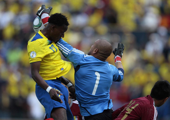 Sudamérica inicia la lucha por las plazas para el Mundial ‎