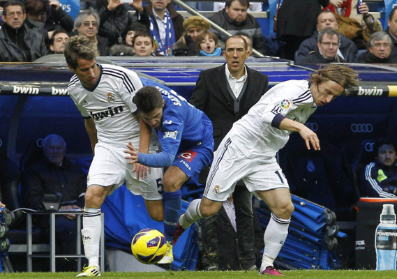El Real Madrid golea al Getafe antes del clásico.