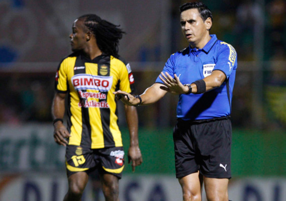 Benigno Pineda anunció su retiro del arbitraje