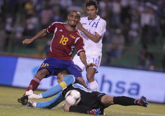 Las mejores imágenes de Honduras vs Cuba.