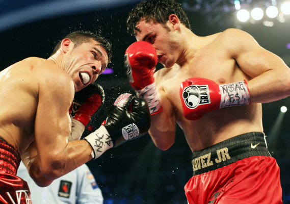 Las mejores imágenes de la pelea Chávez JR. vs Maravilla Martínez.