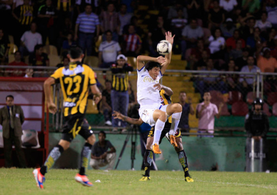 Clásico Real España-Olimpia en imágenes