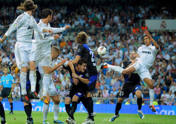 Real Madrid golea al Rayo y el Barca aplasta al Atlético de Madrid