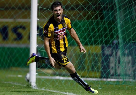 Real España ganó de forma agónica al Victoria