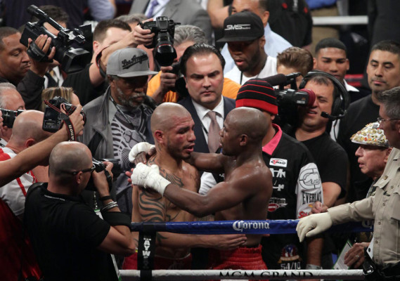 Mayweather vs Cotto, en imágenes