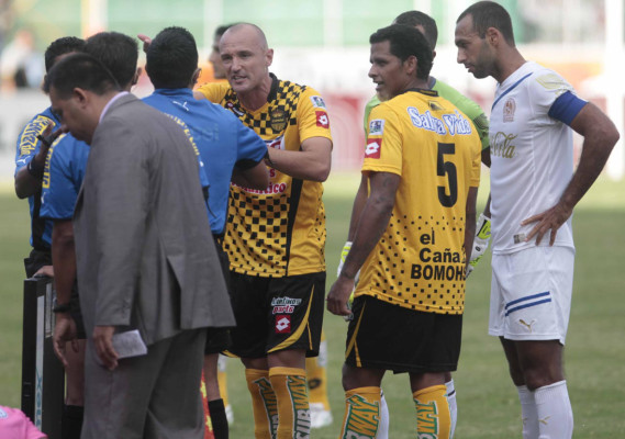 Clásico polémico en el Nacional entre Olimpia Y Real España