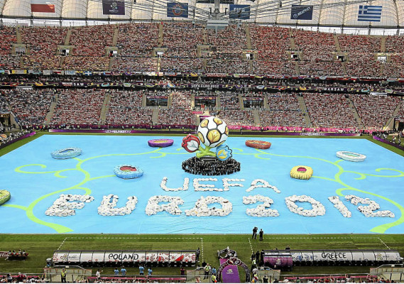 La ceremonia de inauguración de la Eurocopa 2012