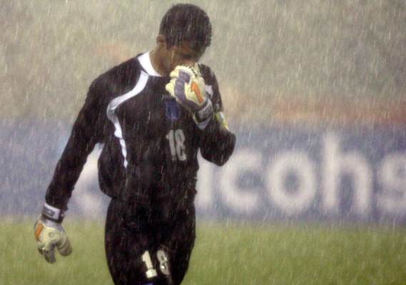 El amistoso Honduras-Paraguay en el Olímpico