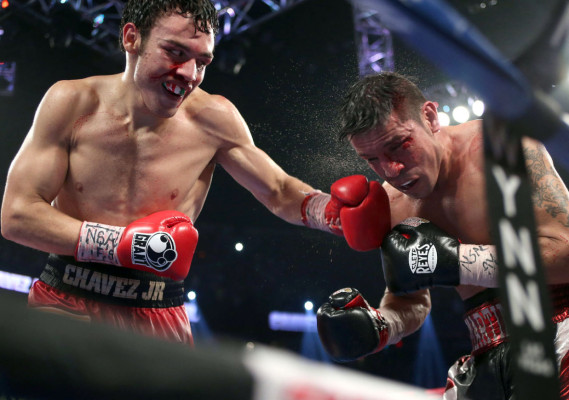 Las mejores imágenes de la pelea Chávez JR. vs Maravilla Martínez.