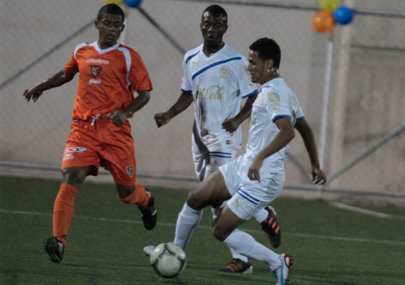 Olimpia llevó alegría a la Universidad Pedagógica