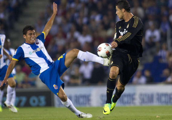 Barcelona ya es líder y el Real Madrid arrasa con triplete de Higuaín