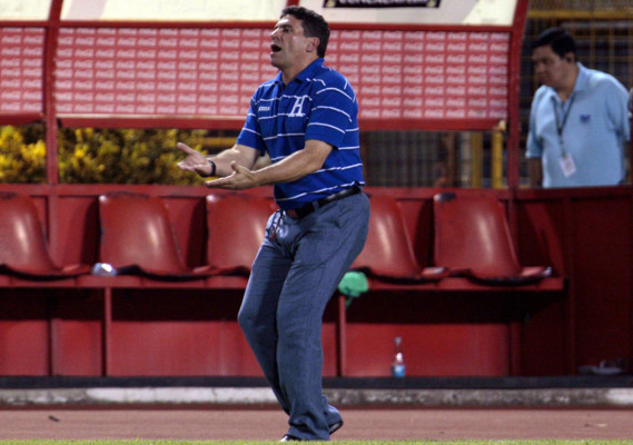 El amistoso Honduras-Paraguay en el Olímpico